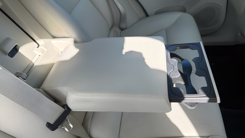 Volvo Xc60 2.0 B4P Plus Dark 5dr Geartronic Petrol Estate